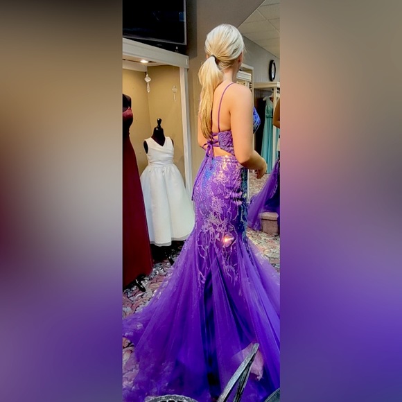 Alyce Paris Purple Prom Dress Size 4 - Picture 1 of 5